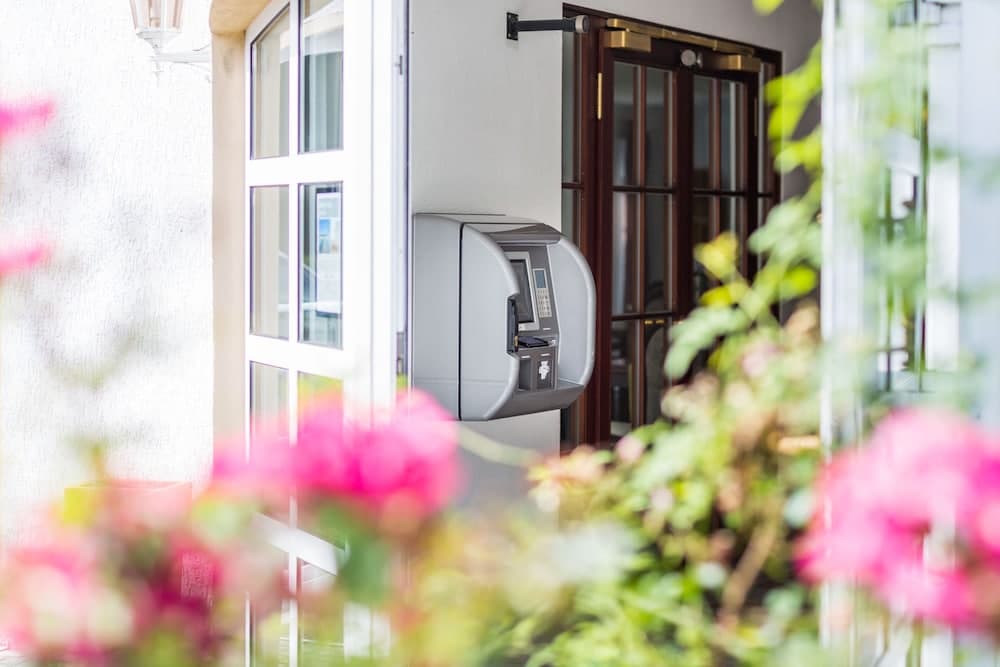 Giriş/çıkış büfesi