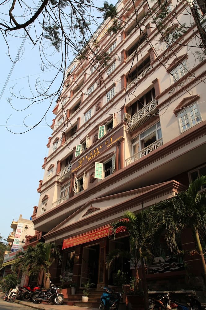 Princes Catba Hotel