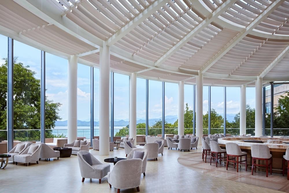 Lobi dinlenme salonu