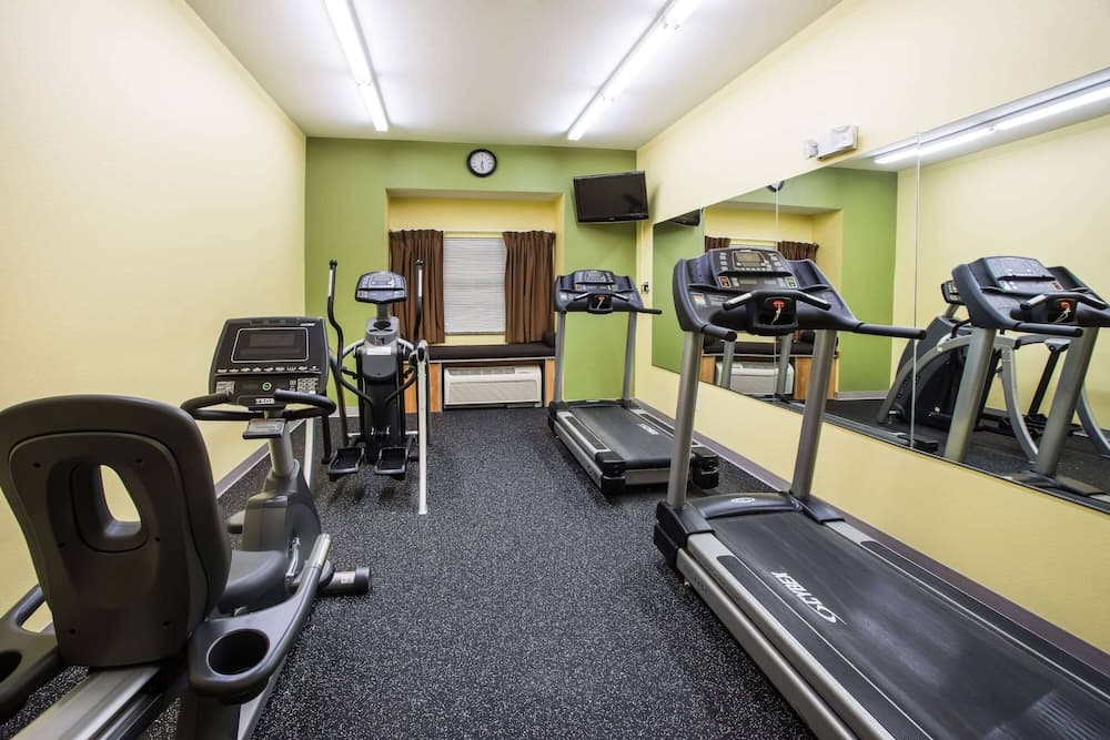 Microtel Inn & Suites by Wyndham Opelika