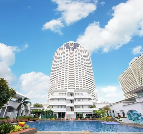 D Varee Jomtien Beach