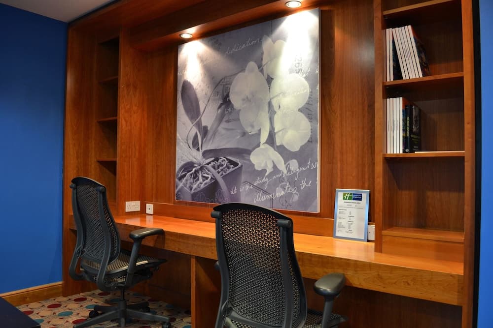 Lobi dinlenme salonu