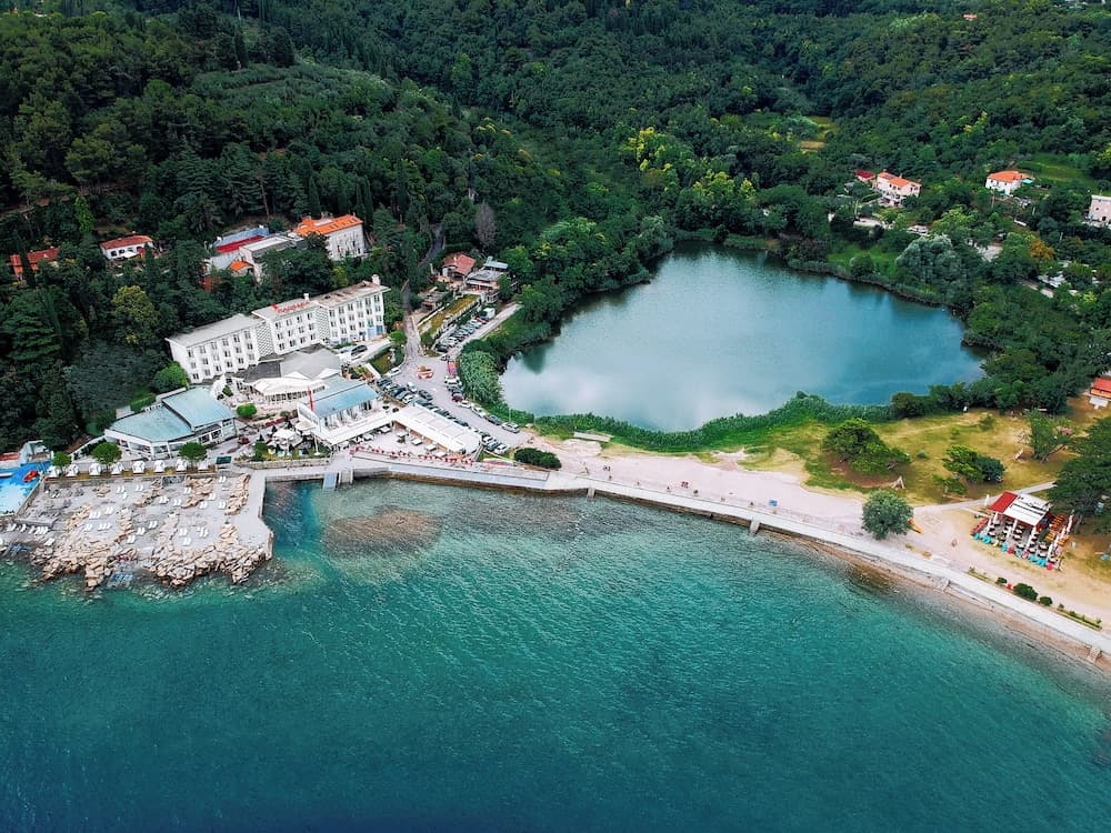 Barbara Piran Beach hotel