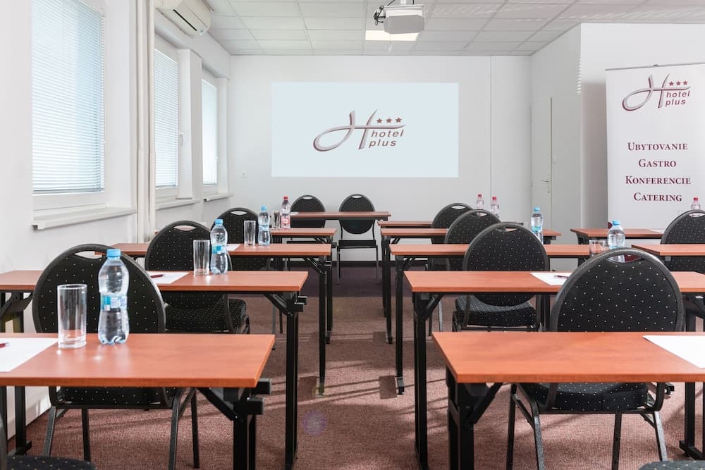 Toplantı salonu/imkânları