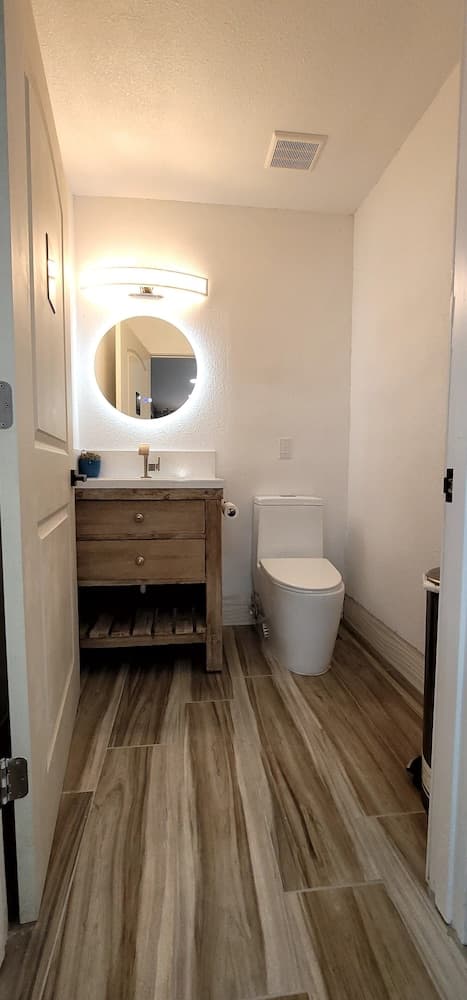 Dragonfly Inn and Suites
