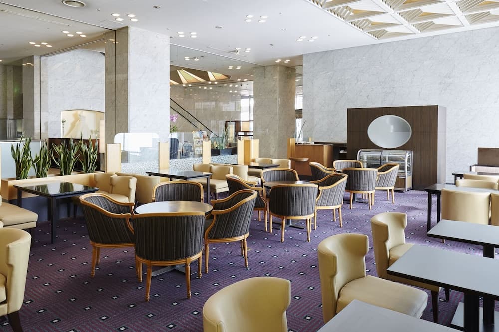 Lobi dinlenme salonu