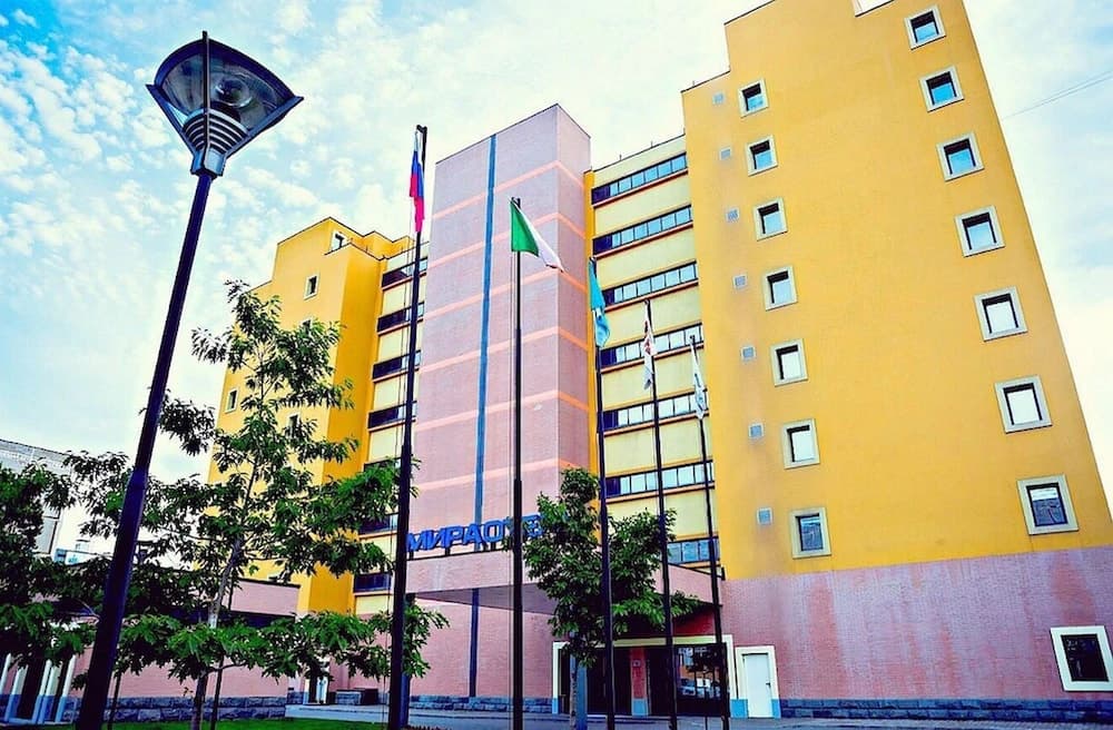Mira Hotel