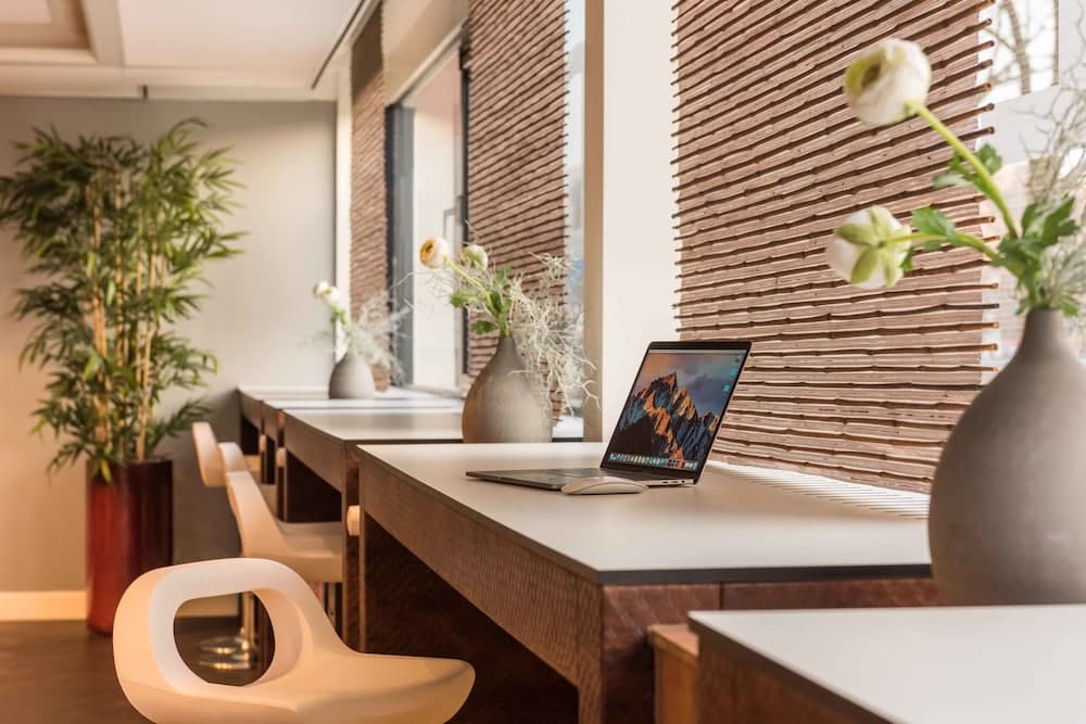 Lobi dinlenme salonu