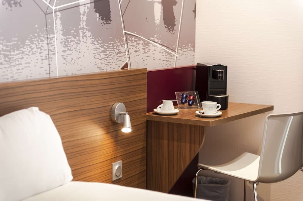 Brit Hotel Toulouse Colomiers - L'Esplanade