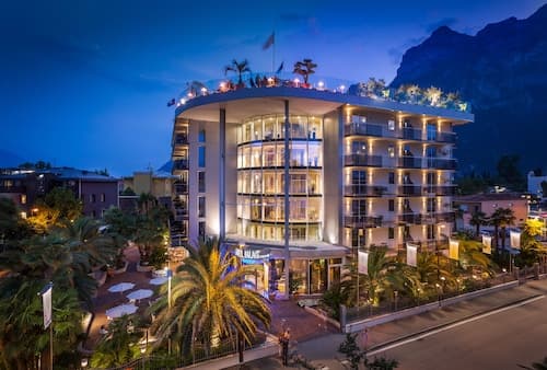 Hotel Kristal Palace - Tonelli Hotels - Adult Friendly
