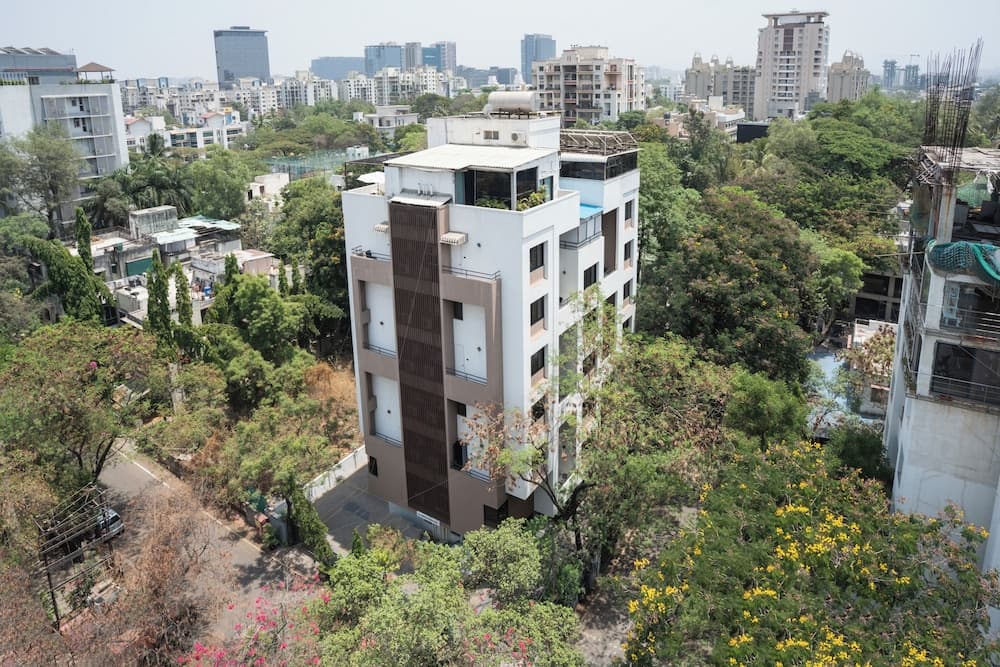 AR Suites Fontana Bay