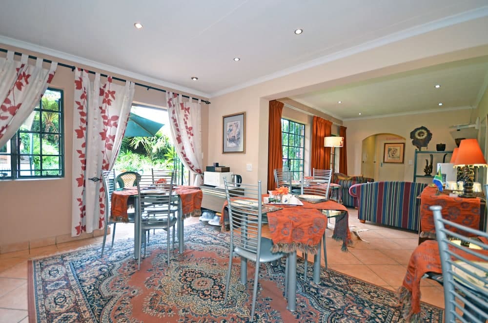 Cherry Tree Cottage Linden Bed and Breakfast