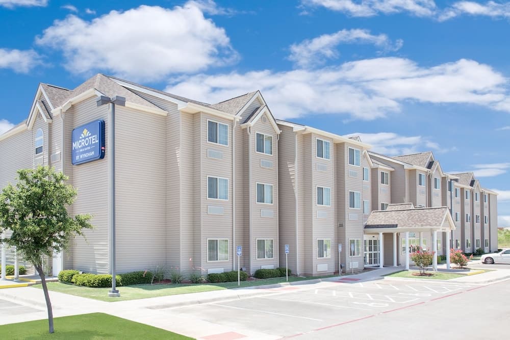 Microtel Inn & Suites by Wyndham San Angelo