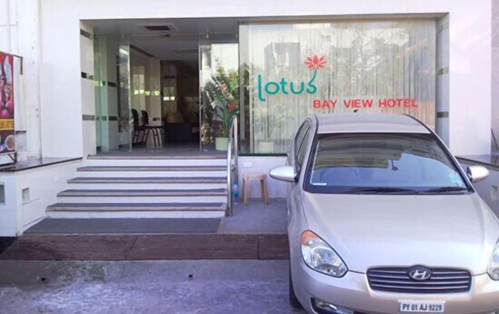 Lotus Bay View Hotel