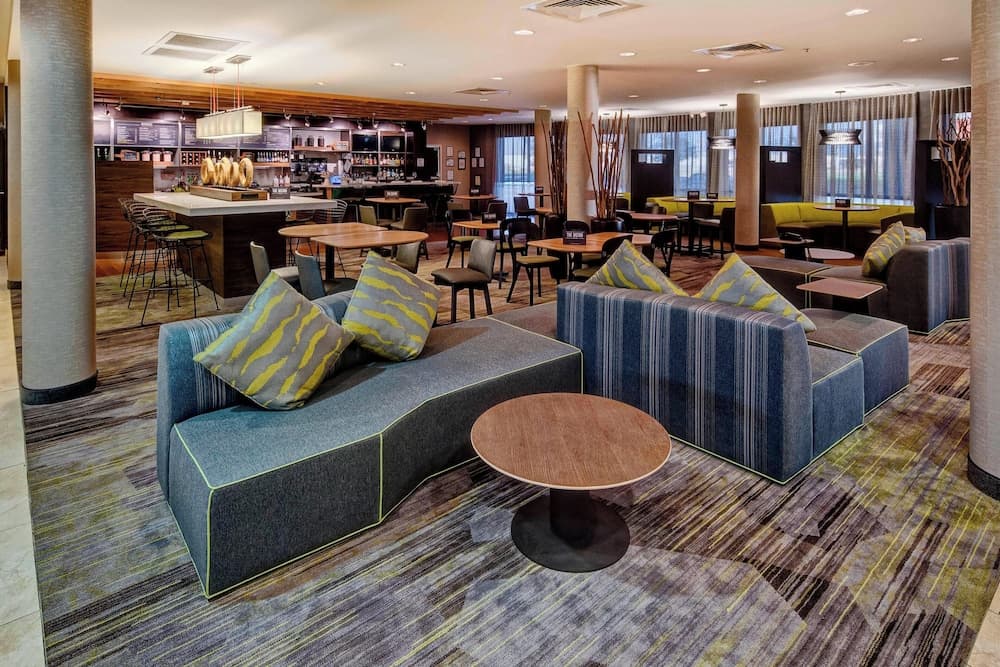 Courtyard by Marriott Alexandria