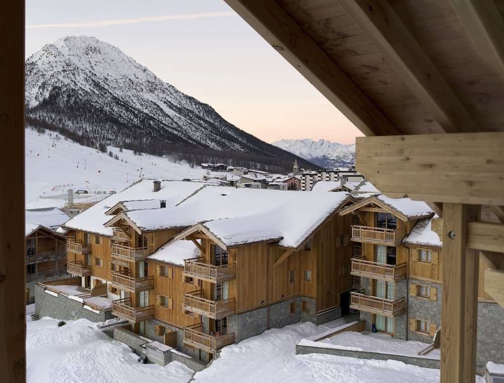 Konaklama yerinin ön cephesi