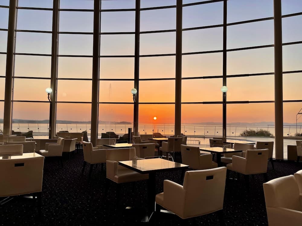 Lobi dinlenme salonu