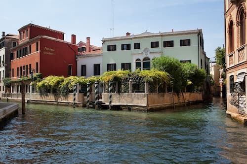 Pensione Accademia - Villa Maravege