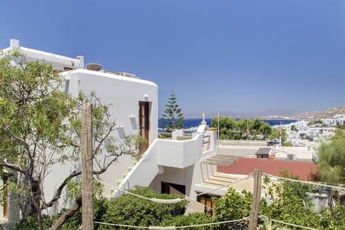 Studios and Suites Rania