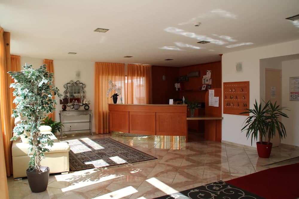 Giriş/çıkış büfesi