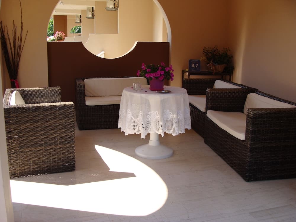 Lobi dinlenme salonu