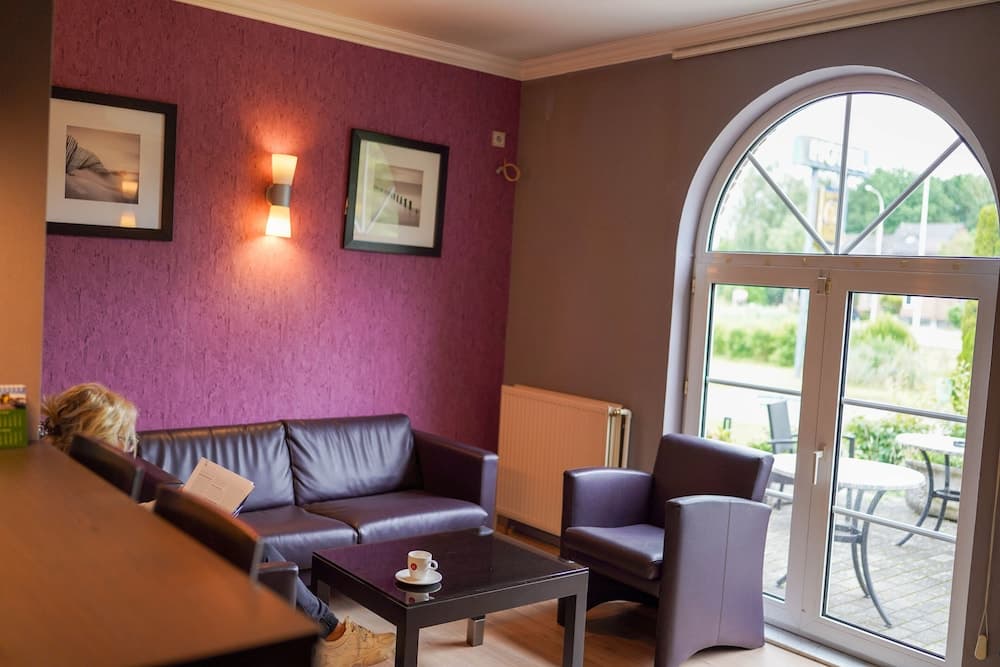 Lobi dinlenme salonu