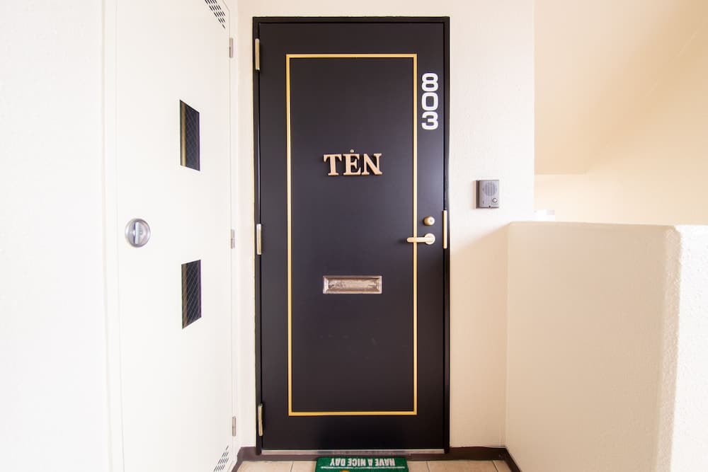 Comfort Self House Ten