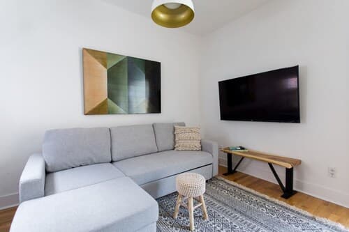 Urban Gem in Le Plateau