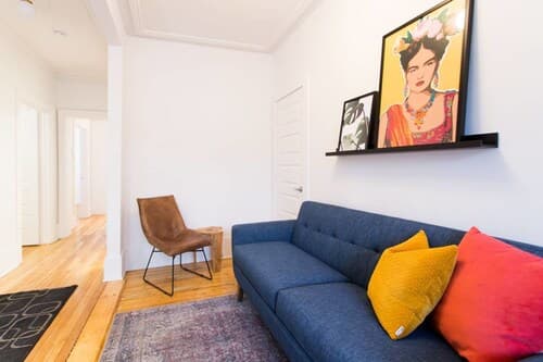 Charming Montreal 3 bdr Apartment Next to Subway