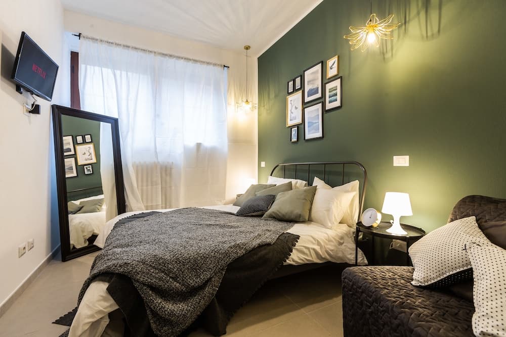 Home Hotel - Paruta 65