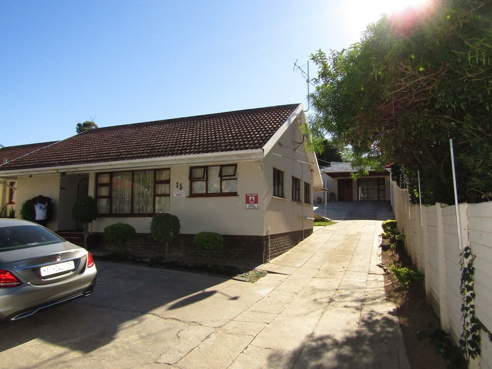 Yolonwabo bed and breakfast