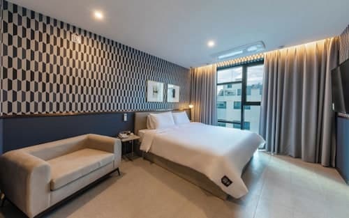 Brown Dot Hotel Deokcheon