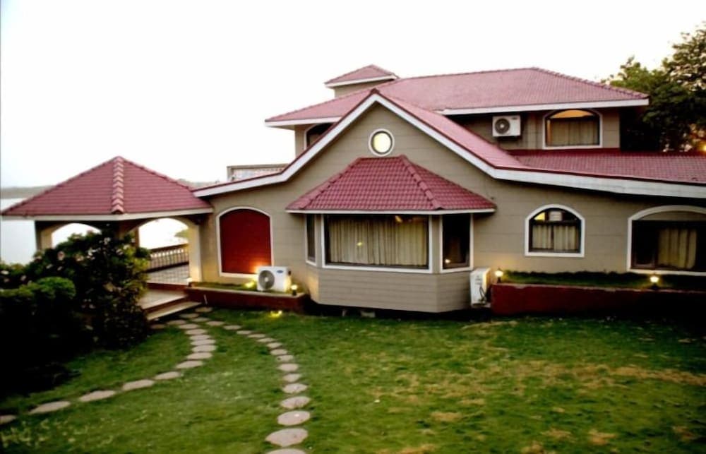 Touchwood Resort Bhopal
