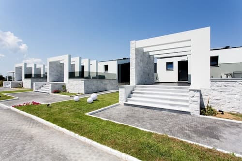 Crystal villas & suites