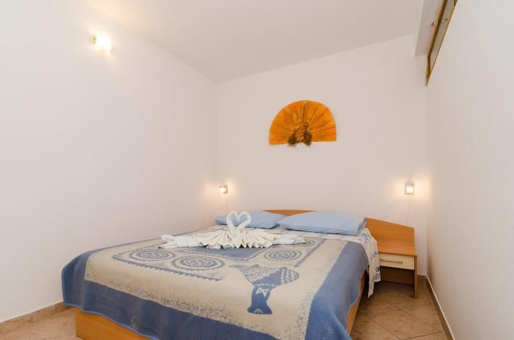 Apartments Villa Dingac - Borak