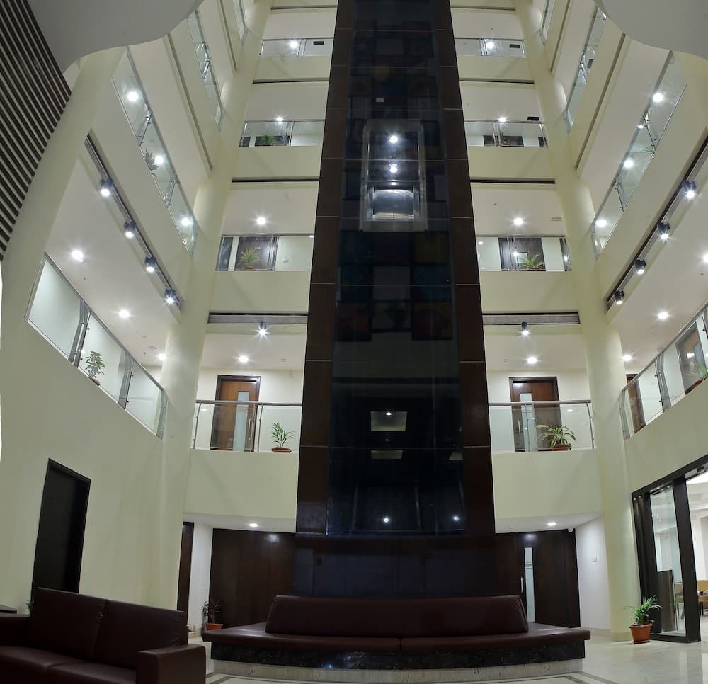 Incredible One Hotel