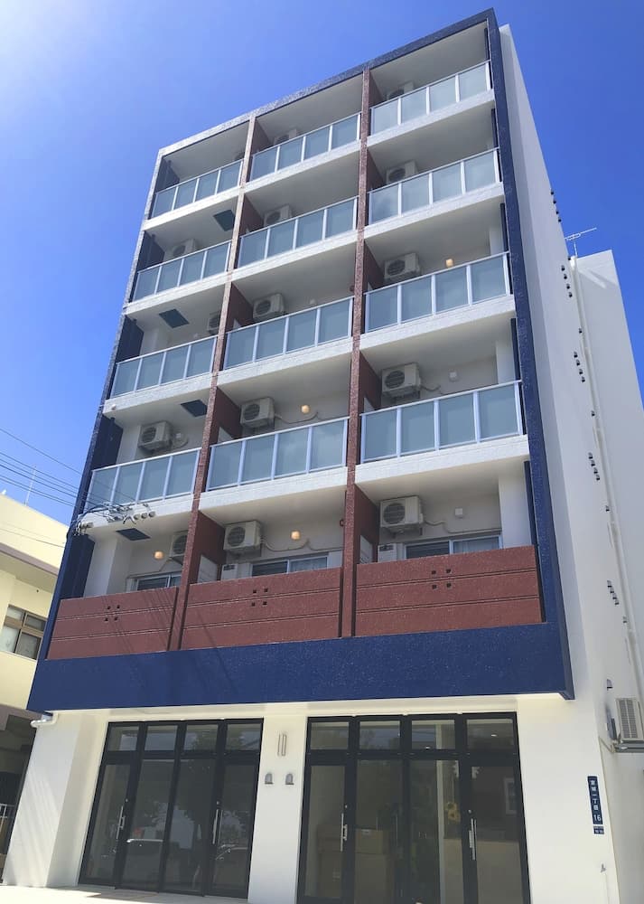 Ten Point Hotel