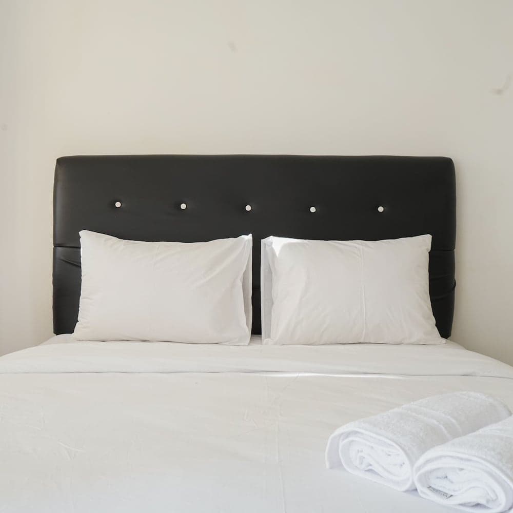 Homey Studio Apartment at Margonda Residence 3