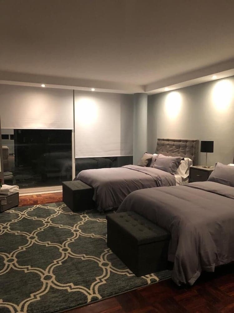 Masaryk Spacious & Modern apt w-Terrace