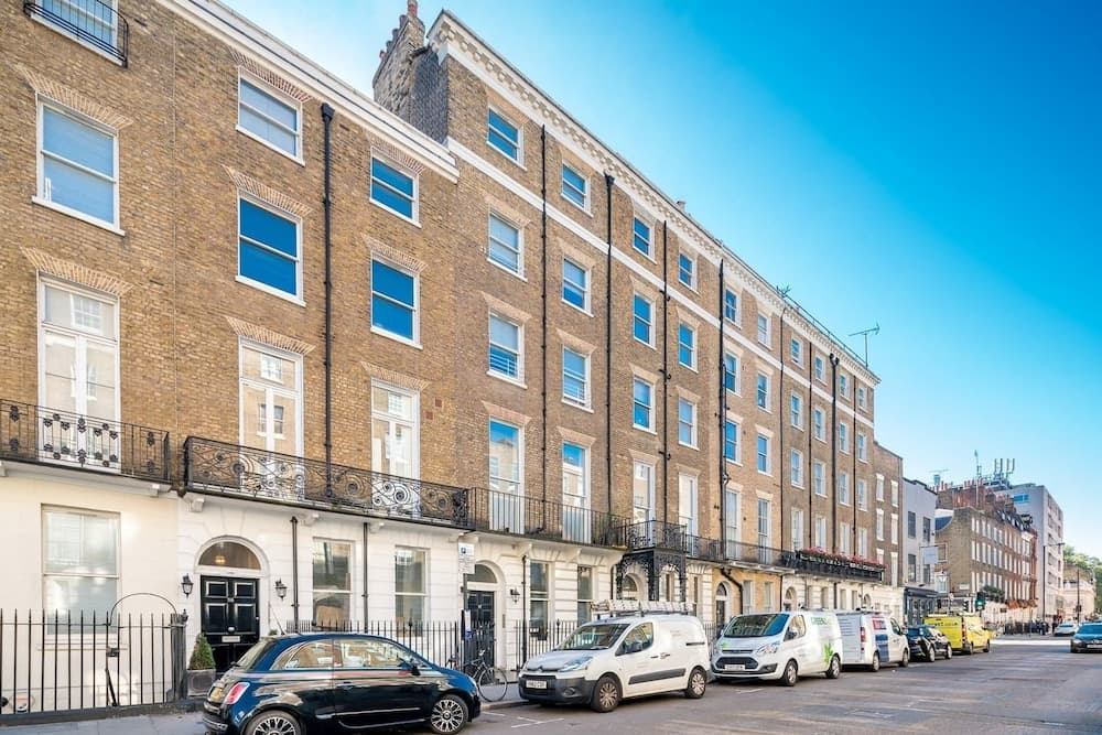 Upper Berkeley Street Flats
