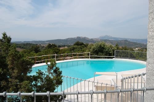 Villa Monti di Mola