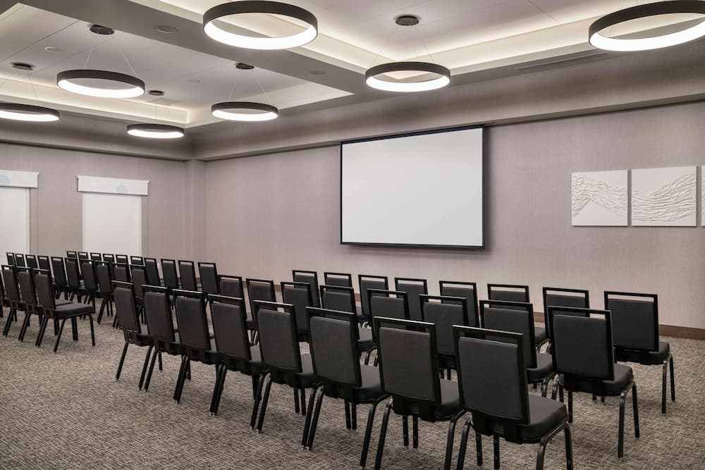 Toplantı salonu/imkânları