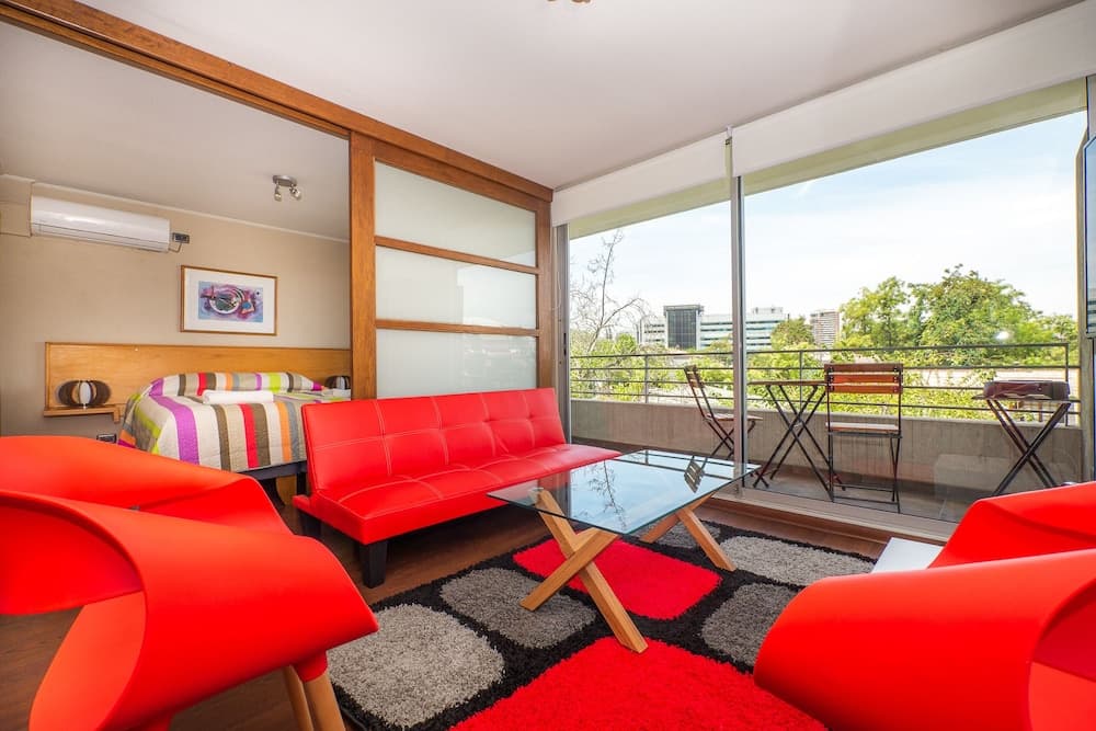 Red Velvet  Apartment