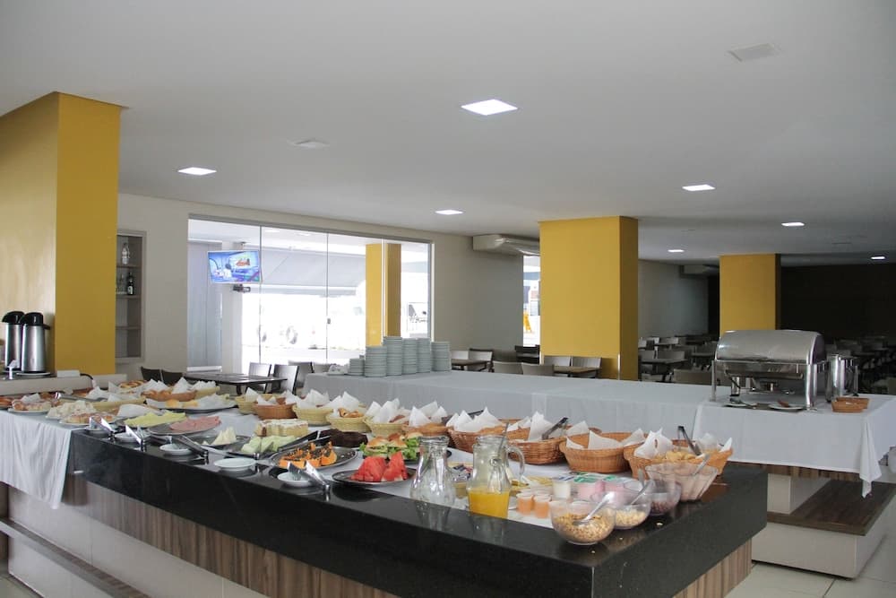 Açık büfe kahvaltı
