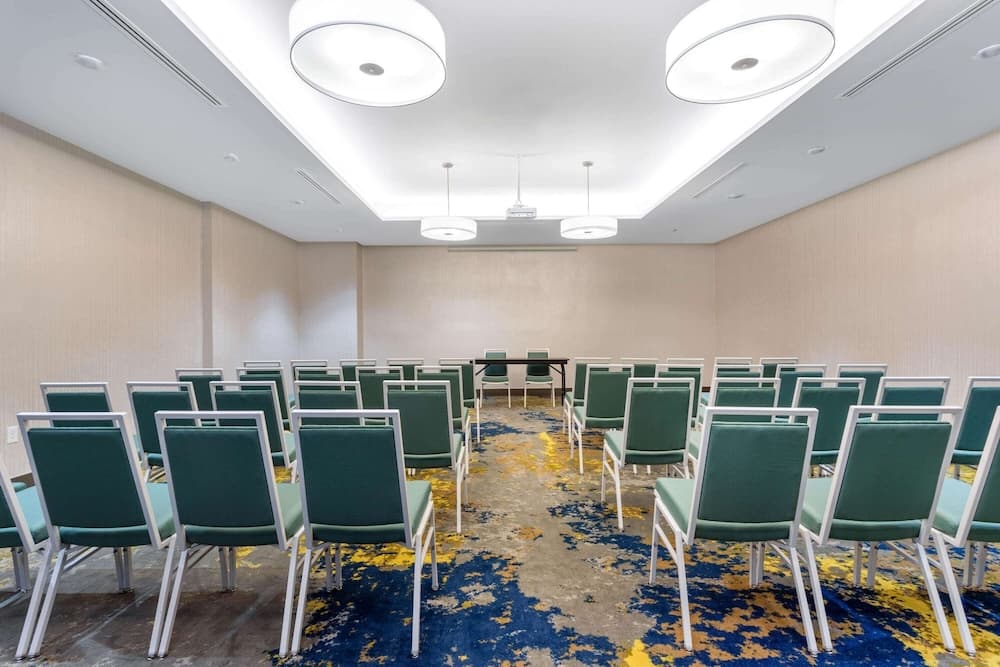 Toplantı salonu/imkânları