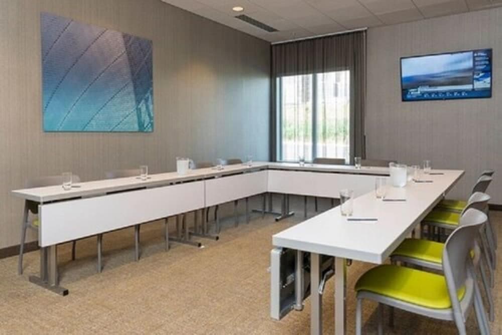 Toplantı salonu/imkânları