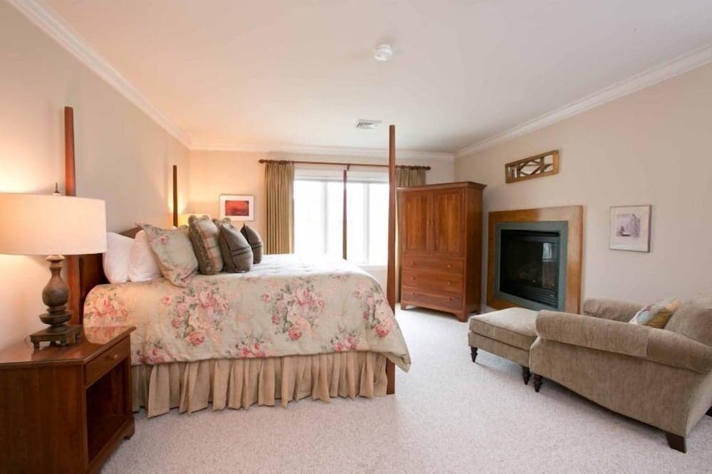 4 BR Dog-friendly Overlook at Topnotch