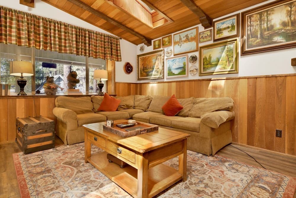Moonridge Cottage #1817