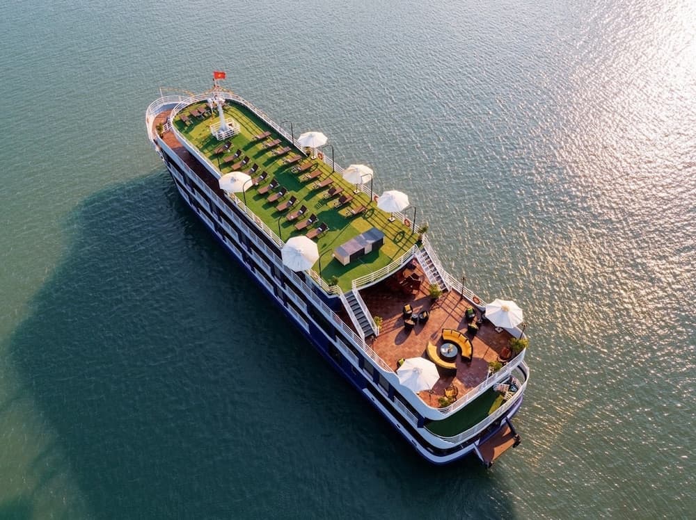 Dragon Bay Cruises