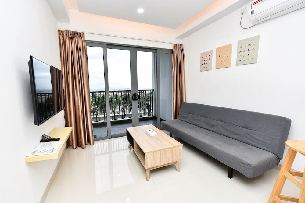 Lovina Residences at Harbour Bay